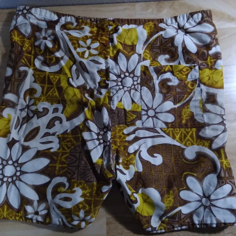 Vintage JC Penneys Towncraft Abstract Floral Swim Board Shorts
